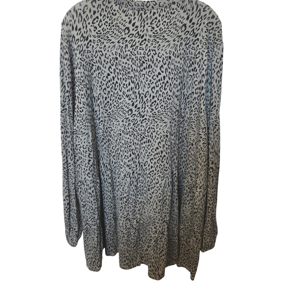 NWT Wonderly Womens 4X Grey Leopard Print Tiered Button Down Tunic Top WN1X867W - Picture 5 of 5